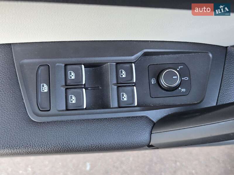 Внедорожник / Кроссовер Volkswagen Tiguan 2018 в Киеве фото 24 Внедорожник / Кроссовер Volkswagen Tiguan 2018 в Киеве
