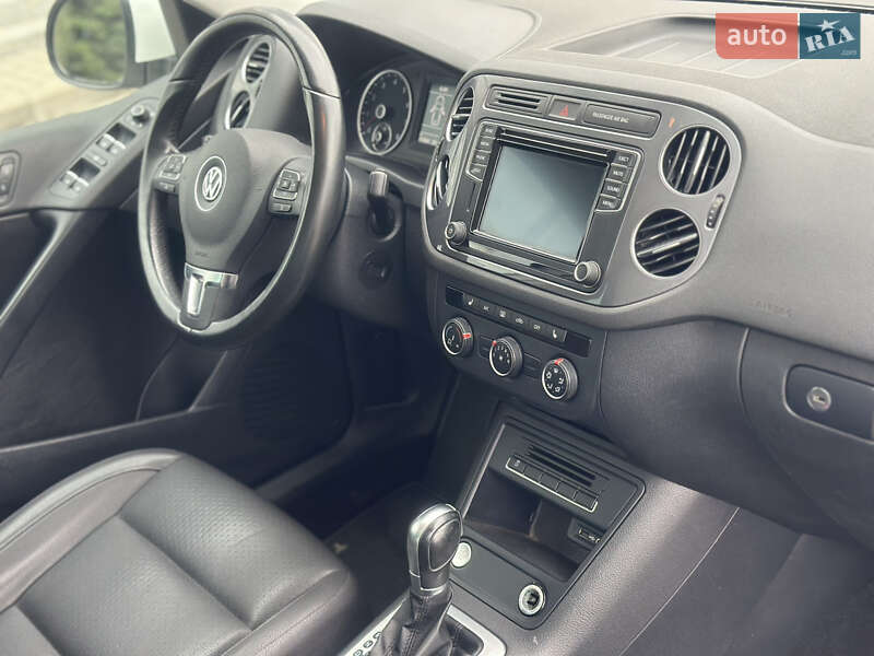 Внедорожник / Кроссовер Volkswagen Tiguan 2016 в Житомире фото 19 Внедорожник / Кроссовер Volkswagen Tiguan 2016 в Житомире
