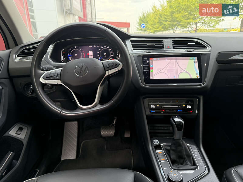 Внедорожник / Кроссовер Volkswagen Tiguan 2022 в Киеве