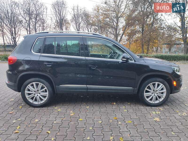 Внедорожник / Кроссовер Volkswagen Tiguan 2014 в Миргороде