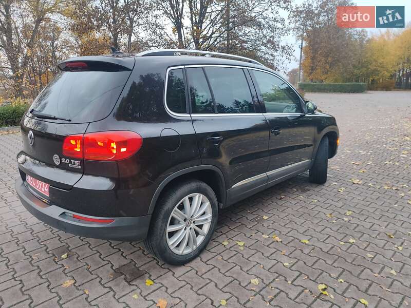 Внедорожник / Кроссовер Volkswagen Tiguan 2014 в Миргороде