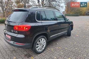 Позашляховик / Кросовер Volkswagen Tiguan 2014 в  фото 5 Позашляховик / Кросовер Volkswagen Tiguan 2014 в