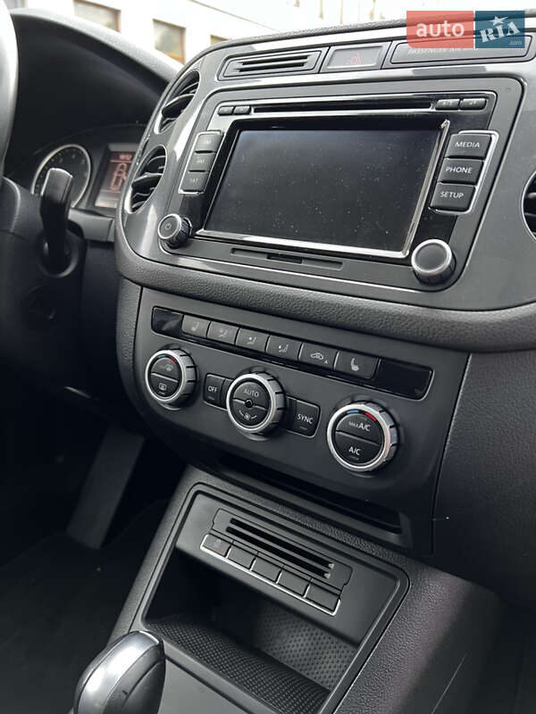 Внедорожник / Кроссовер Volkswagen Tiguan 2015 в Ровно фото 22 Внедорожник / Кроссовер Volkswagen Tiguan 2015 в Ровно