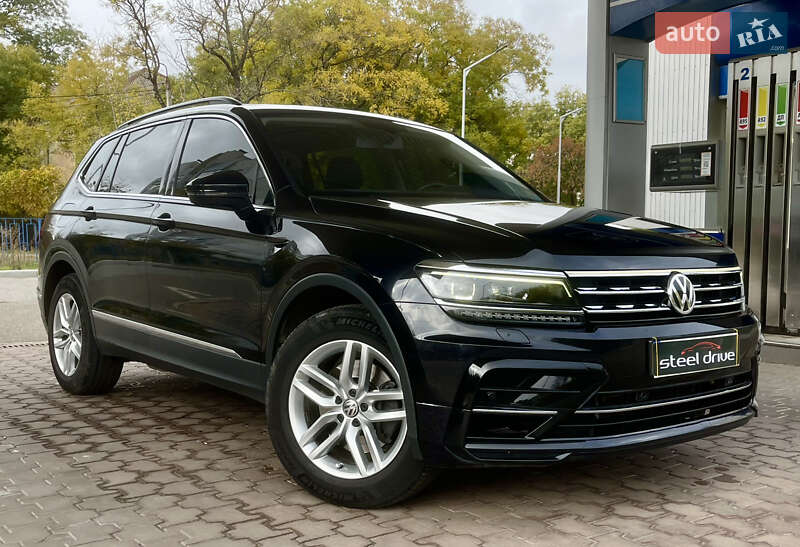 Внедорожник / Кроссовер Volkswagen Tiguan 2019 в Николаеве