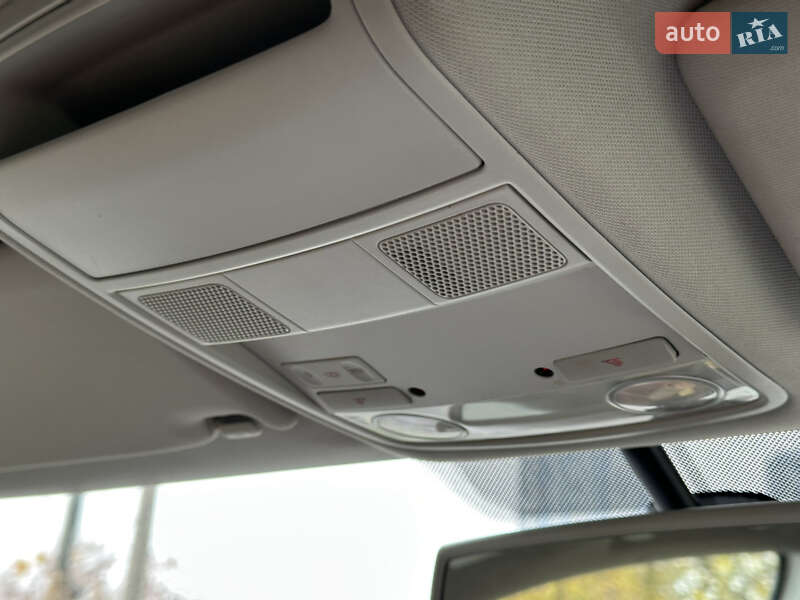 Внедорожник / Кроссовер Volkswagen Tiguan 2008 в Киеве фото 45 Внедорожник / Кроссовер Volkswagen Tiguan 2008 в Киеве