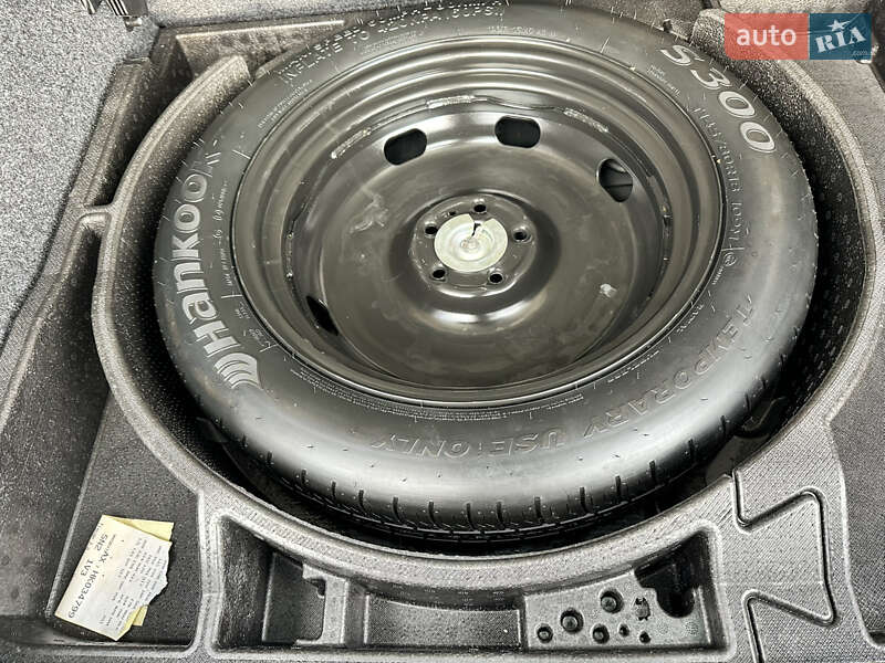 Внедорожник / Кроссовер Volkswagen Tiguan 2017 в Виннице