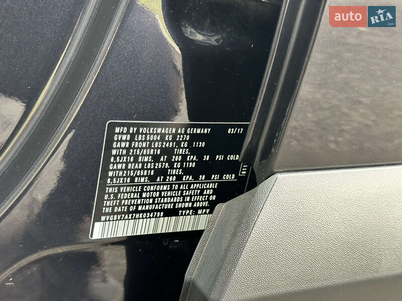 Внедорожник / Кроссовер Volkswagen Tiguan 2017 в Виннице