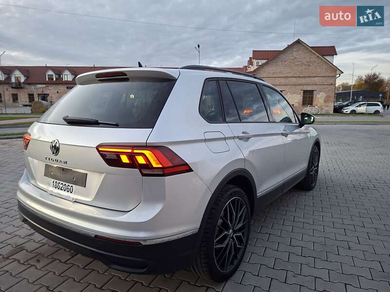 Внедорожник / Кроссовер Volkswagen Tiguan 2021 в Бережанах