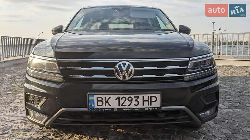 Внедорожник / Кроссовер Volkswagen Tiguan 2018 в Днепре фото 2 Внедорожник / Кроссовер Volkswagen Tiguan 2018 в Днепре