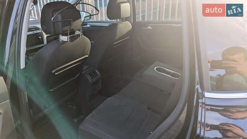 Внедорожник / Кроссовер Volkswagen Tiguan 2018 в Днепре фото 20 Внедорожник / Кроссовер Volkswagen Tiguan 2018 в Днепре