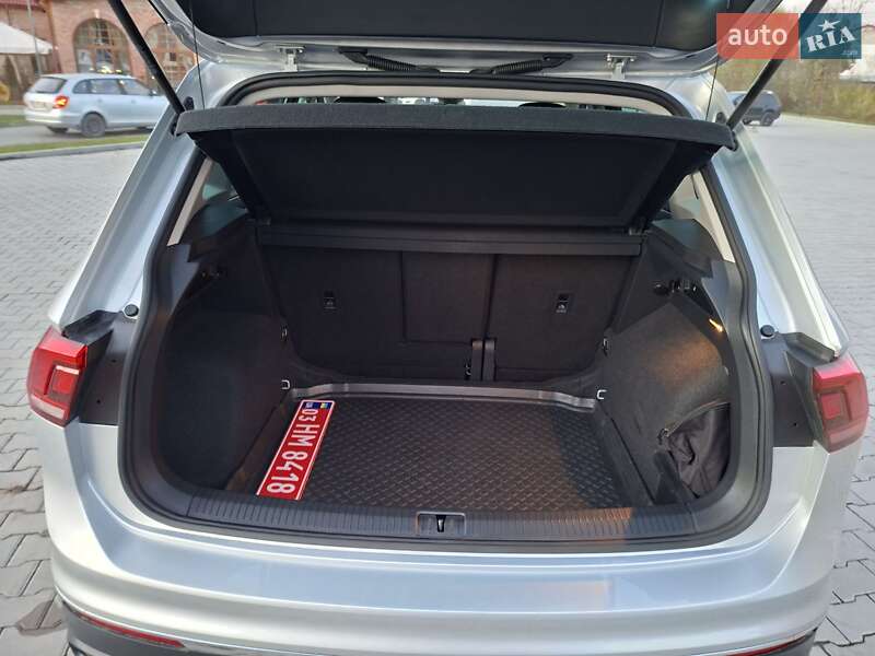 Внедорожник / Кроссовер Volkswagen Tiguan 2021 в Бережанах