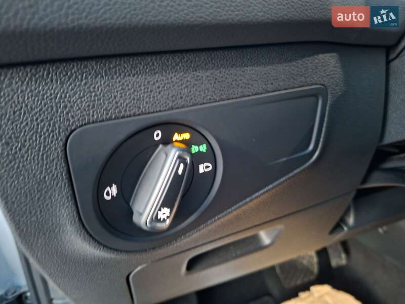 Внедорожник / Кроссовер Volkswagen Tiguan 2021 в Бережанах