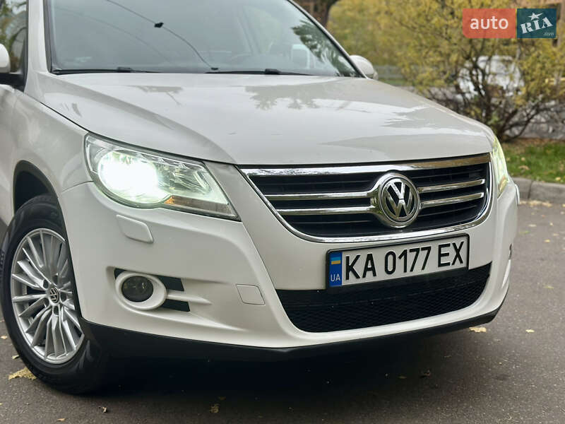 Внедорожник / Кроссовер Volkswagen Tiguan 2008 в Киеве фото 9 Внедорожник / Кроссовер Volkswagen Tiguan 2008 в Киеве