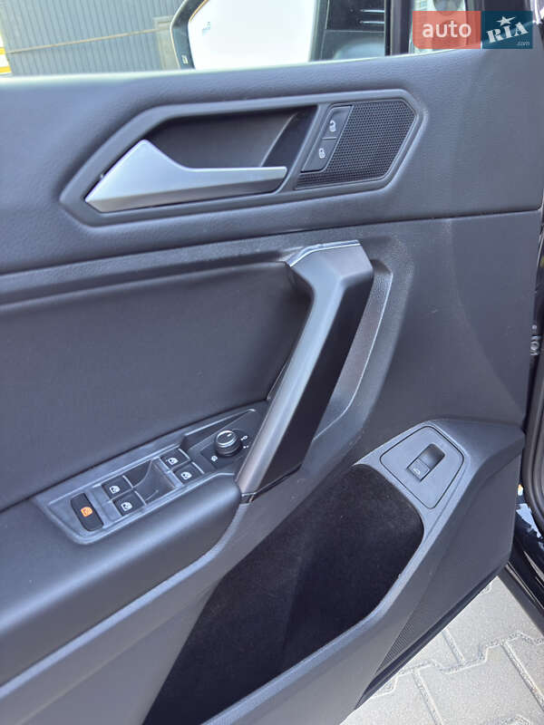 Позашляховик / Кросовер Volkswagen Tiguan 2019 в Рівному фото 2 Позашляховик / Кросовер Volkswagen Tiguan 2019 в Рівному