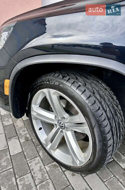 Позашляховик / Кросовер Volkswagen Tiguan 2013 в  фото 12 Позашляховик / Кросовер Volkswagen Tiguan 2013 в