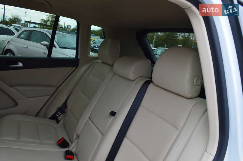 Внедорожник / Кроссовер Volkswagen Tiguan 2017 в Кропивницком фото 11 Внедорожник / Кроссовер Volkswagen Tiguan 2017 в Кропивницком