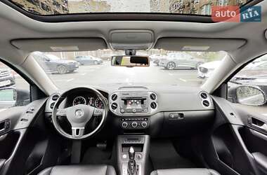 Позашляховик / Кросовер Volkswagen Tiguan 2013 в Києві
