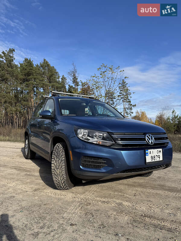 Внедорожник / Кроссовер Volkswagen Tiguan 2017 в Ирпене