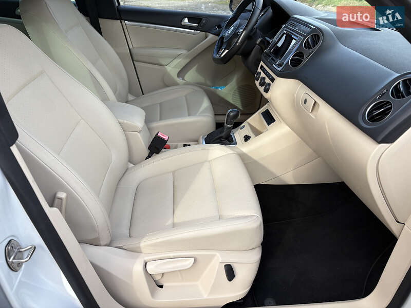 Позашляховик / Кросовер Volkswagen Tiguan 2015 в Рівному фото 35 Позашляховик / Кросовер Volkswagen Tiguan 2015 в Рівному