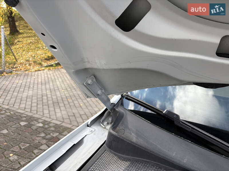 Позашляховик / Кросовер Volkswagen Tiguan 2015 в Рівному фото 42 Позашляховик / Кросовер Volkswagen Tiguan 2015 в Рівному