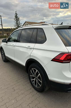 Позашляховик / Кросовер Volkswagen Tiguan 2021 в  фото 40 Позашляховик / Кросовер Volkswagen Tiguan 2021 в