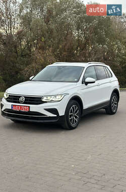 Позашляховик / Кросовер Volkswagen Tiguan 2021 в  фото 62 Позашляховик / Кросовер Volkswagen Tiguan 2021 в