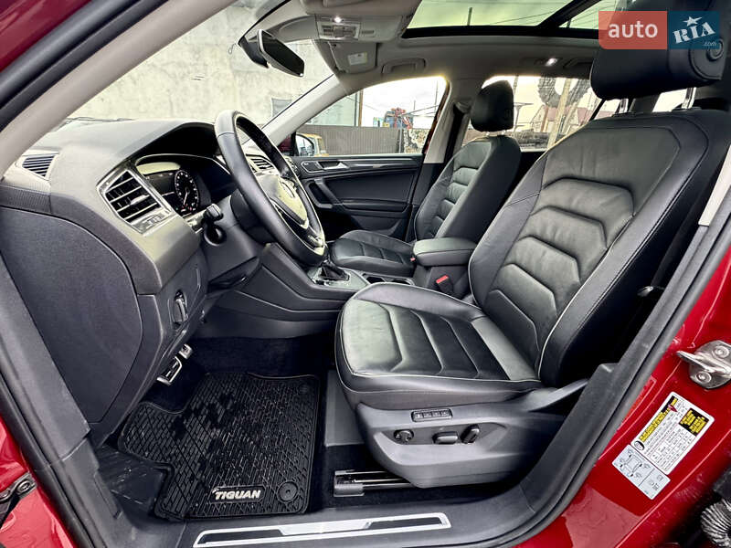 Внедорожник / Кроссовер Volkswagen Tiguan 2017 в Каменец-Подольском фото 12 Внедорожник / Кроссовер Volkswagen Tiguan 2017 в Каменец-Подольском