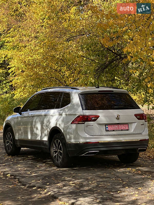 Позашляховик / Кросовер Volkswagen Tiguan 2018 в Вінниці фото 7 Позашляховик / Кросовер Volkswagen Tiguan 2018 в Вінниці