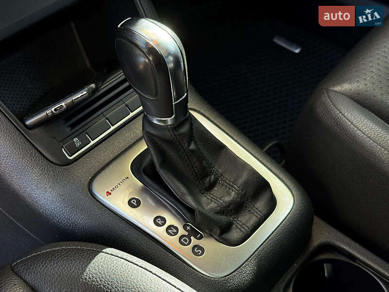 Внедорожник / Кроссовер Volkswagen Tiguan 2012 в Киеве