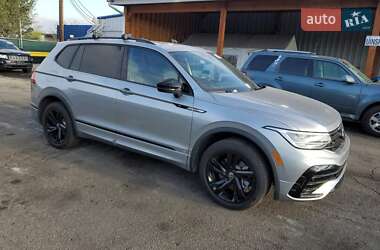 Внедорожник / Кроссовер Volkswagen Tiguan 2023 в 