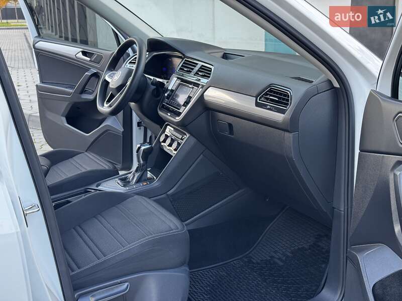 Позашляховик / Кросовер Volkswagen Tiguan 2022 в Івано-Франківську