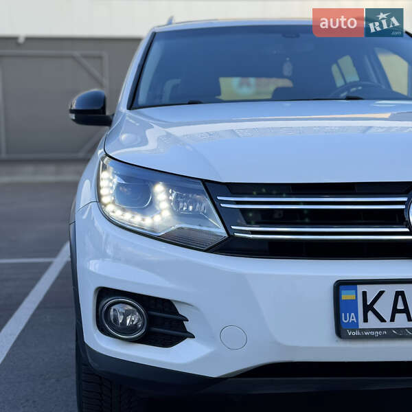 Внедорожник / Кроссовер Volkswagen Tiguan 2016 в Киеве
