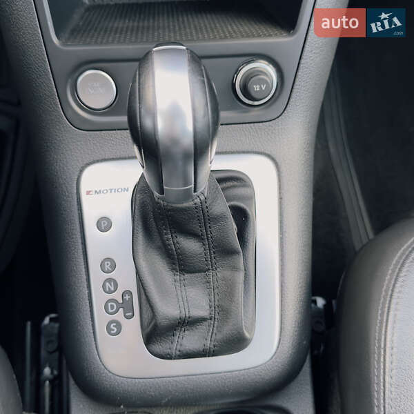 Внедорожник / Кроссовер Volkswagen Tiguan 2016 в Киеве