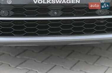 Позашляховик / Кросовер Volkswagen Tiguan 2018 в  фото 20 Позашляховик / Кросовер Volkswagen Tiguan 2018 в