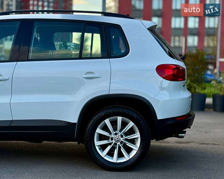 Внедорожник / Кроссовер Volkswagen Tiguan 2016 в Киеве фото 8 Внедорожник / Кроссовер Volkswagen Tiguan 2016 в Киеве