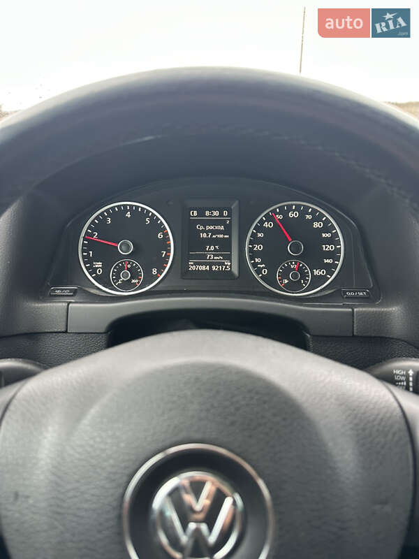 Внедорожник / Кроссовер Volkswagen Tiguan 2012 в Городке