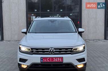 Внедорожник / Кроссовер Volkswagen Tiguan 2018 в Тернополе