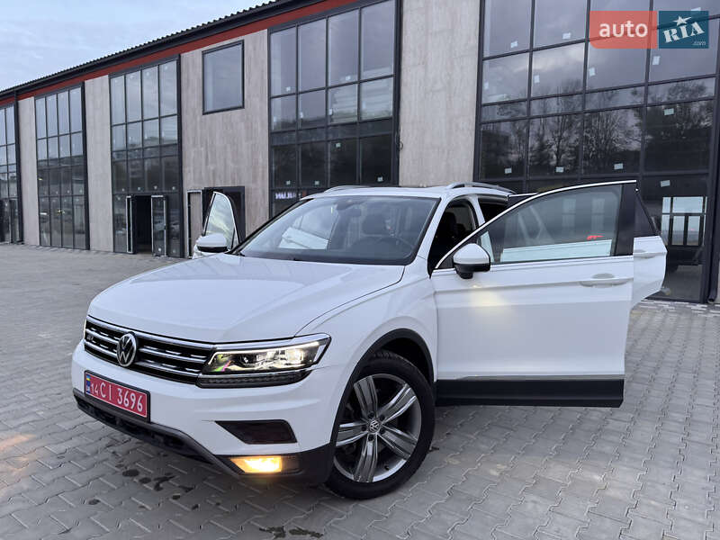 Внедорожник / Кроссовер Volkswagen Tiguan 2018 в Тернополе