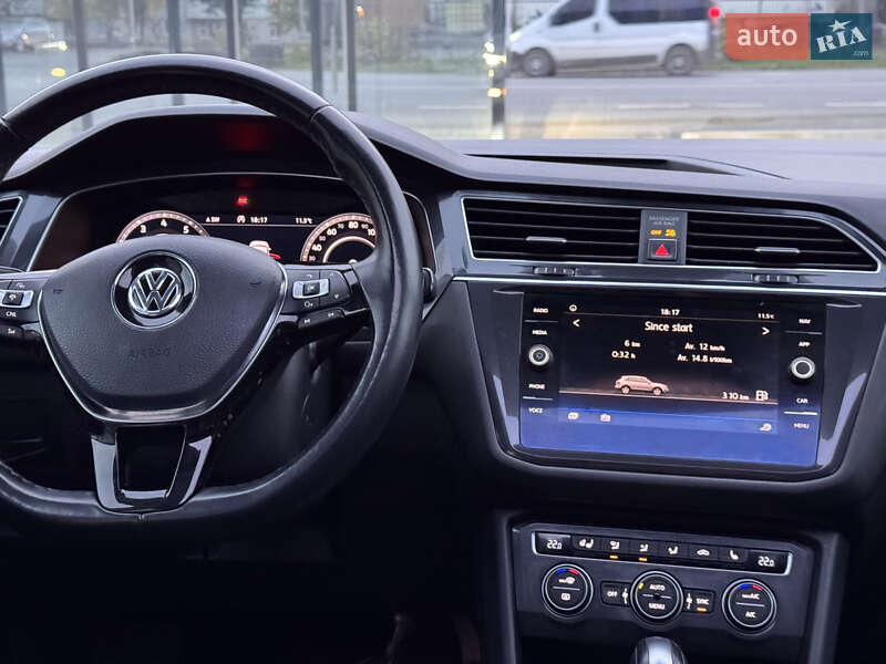 Внедорожник / Кроссовер Volkswagen Tiguan 2018 в Тернополе