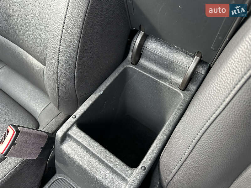 Внедорожник / Кроссовер Volkswagen Tiguan 2017 в Луцке