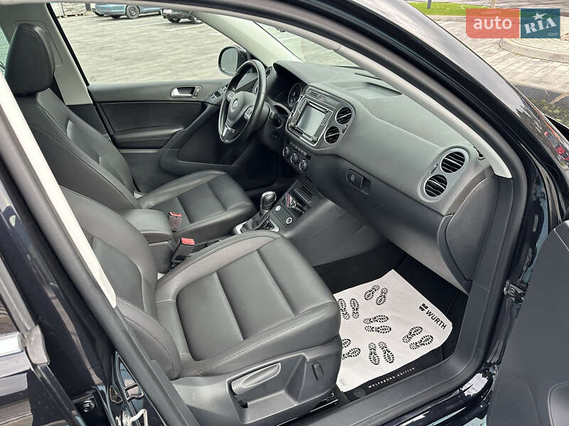 Внедорожник / Кроссовер Volkswagen Tiguan 2017 в Луцке