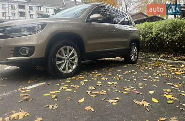 Позашляховик / Кросовер Volkswagen Tiguan 2013 в Києві