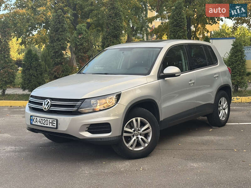 Позашляховик / Кросовер Volkswagen Tiguan 2012 в Києві