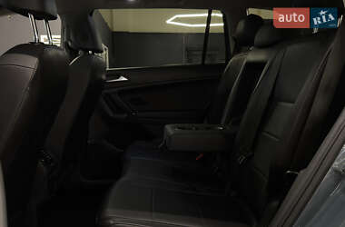 Внедорожник / Кроссовер Volkswagen Tiguan 2020 в 