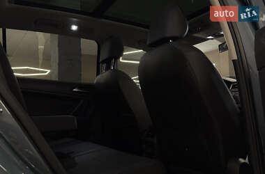 Внедорожник / Кроссовер Volkswagen Tiguan 2020 в 