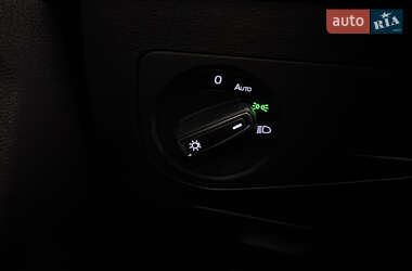 Внедорожник / Кроссовер Volkswagen Tiguan 2020 в 