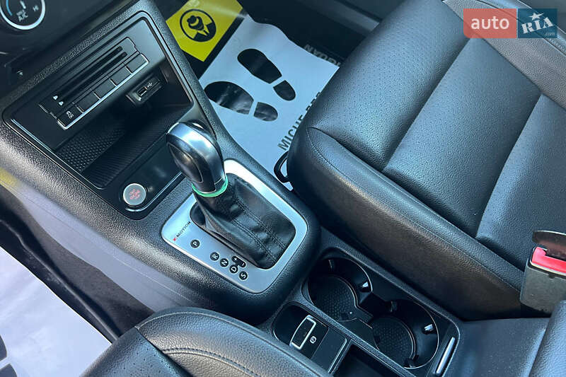 Позашляховик / Кросовер Volkswagen Tiguan 2016 в Івано-Франківську фото 10 Позашляховик / Кросовер Volkswagen Tiguan 2016 в Івано-Франківську