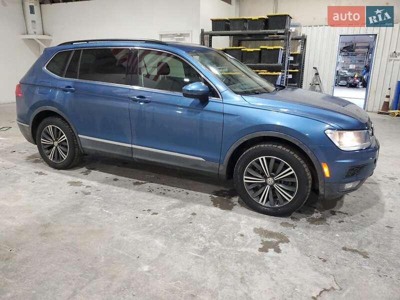 Позашляховик / Кросовер Volkswagen Tiguan 2018 в Ужгороді