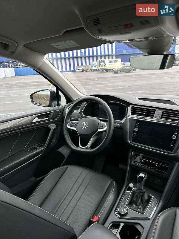 Позашляховик / Кросовер Volkswagen Tiguan 2022 в Рівному