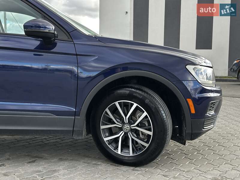 Позашляховик / Кросовер Volkswagen Tiguan 2021 в Львові